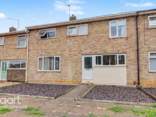3 bedroom terraced house for sale