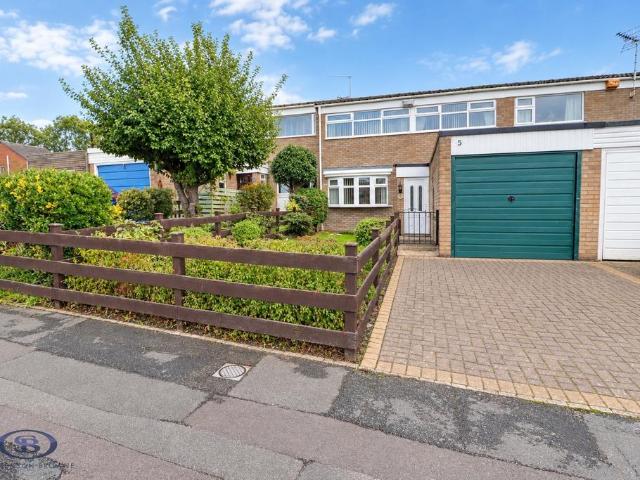 3 bedroom terraced house for sale