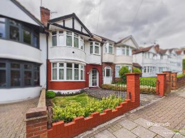 3 bedroom terraced house for sale