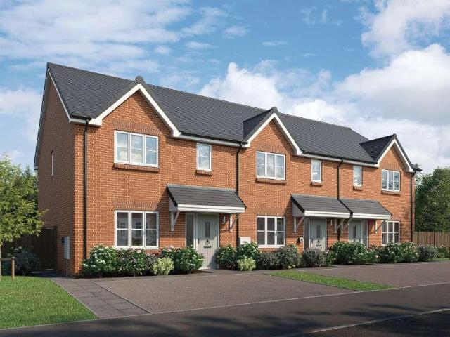3 bedroom terraced house for sale