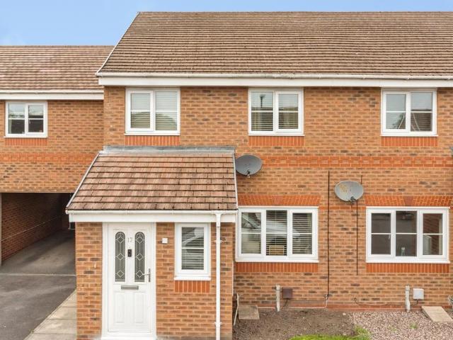 3 bedroom terraced house for sale