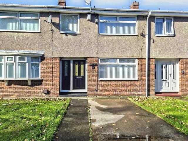3 bedroom terraced house for sale