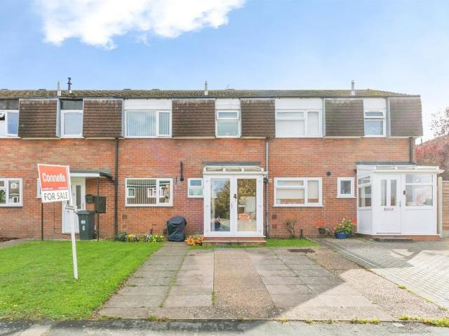 3 bedroom terraced house for sale