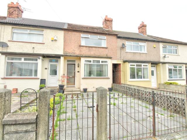 3 bedroom terraced house for sale