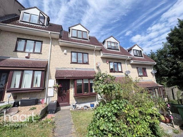 3 bedroom terraced house for sale