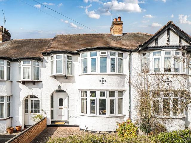 3 bedroom terraced house for sale