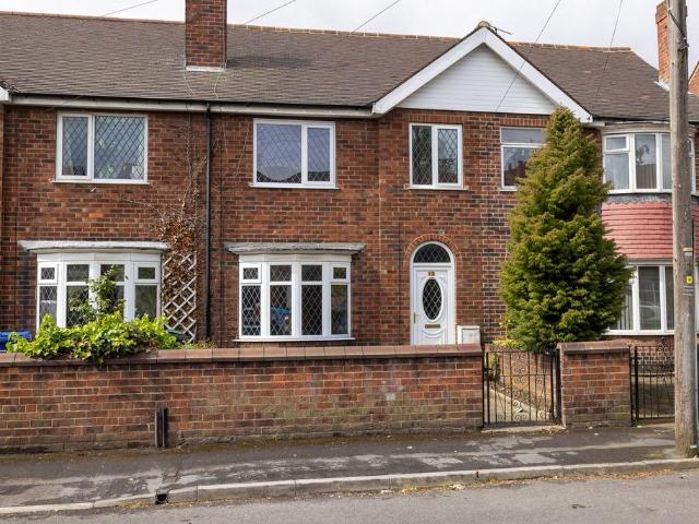 3 bedroom terraced house for sale