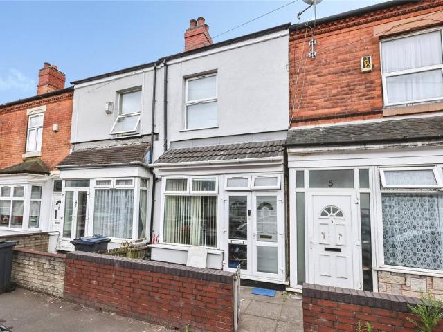 3 bedroom terraced house for sale