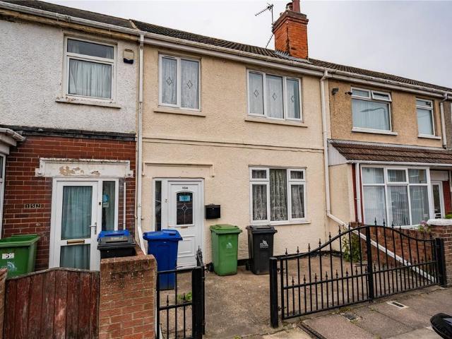 3 bedroom terraced house for sale