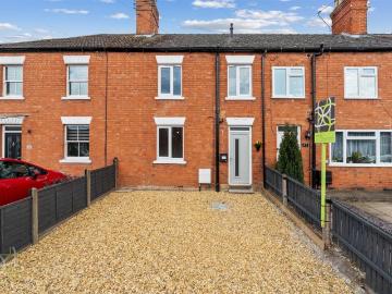 House for sale in Burhill - Garden, Equipped kitchen