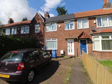 3 bedroom terraced house for sale