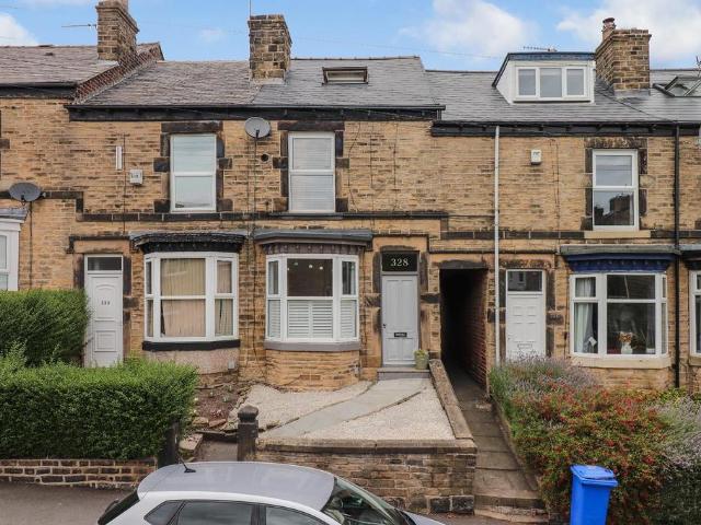 3 bedroom terraced house for sale