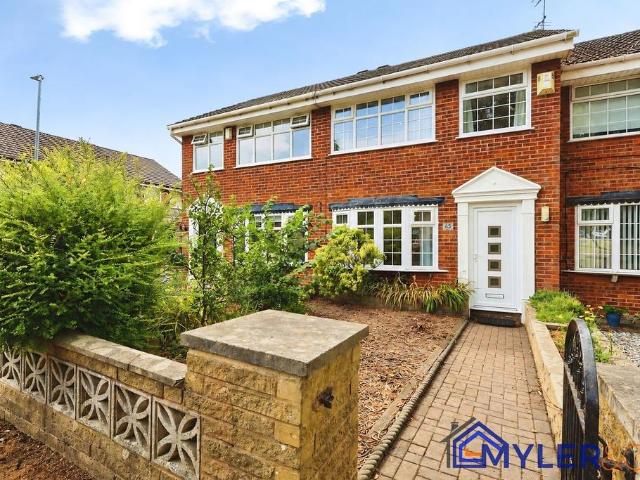 3 bedroom terraced house for sale