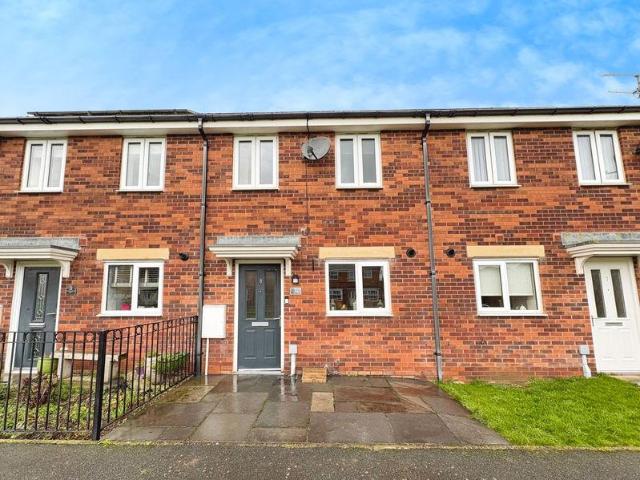 3 bedroom terraced house for sale
