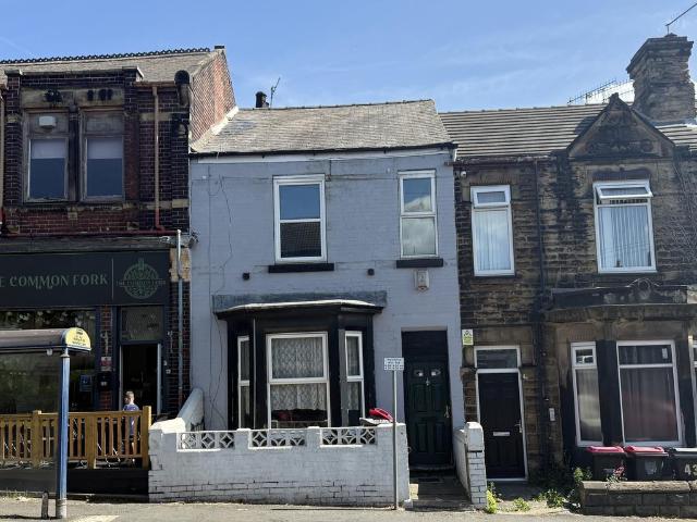 3 bedroom terraced house for sale