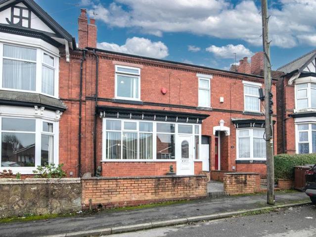 3 bedroom terraced house for sale
