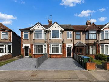 3 bedroom terraced house for sale