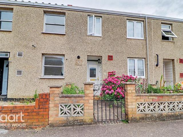 3 bedroom terraced house for sale