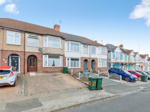3 bedroom terraced house for sale