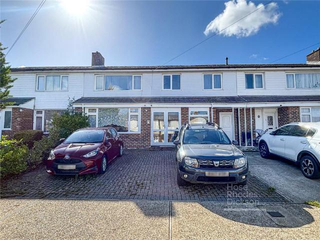3 bedroom terraced house for sale