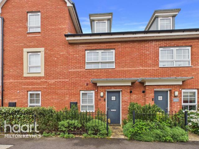 3 bedroom terraced house for sale