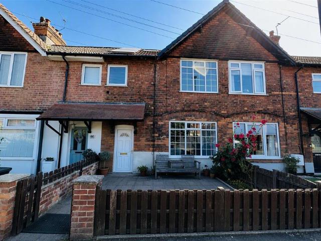 3 bedroom terraced house for sale