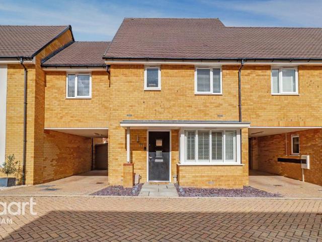 3 bedroom terraced house for sale