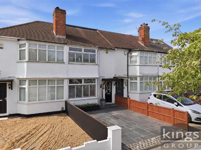 3 bedroom terraced house for sale