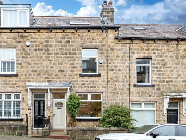 3 bedroom terraced house for sale