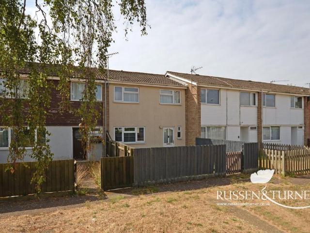 3 bedroom terraced house for sale