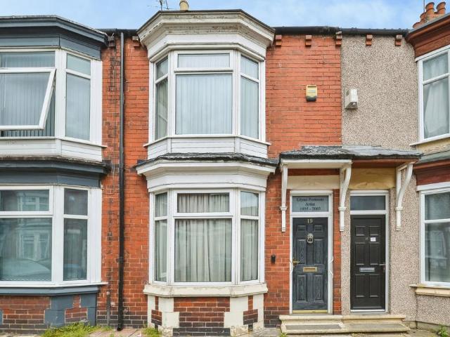 3 bedroom terraced house for sale