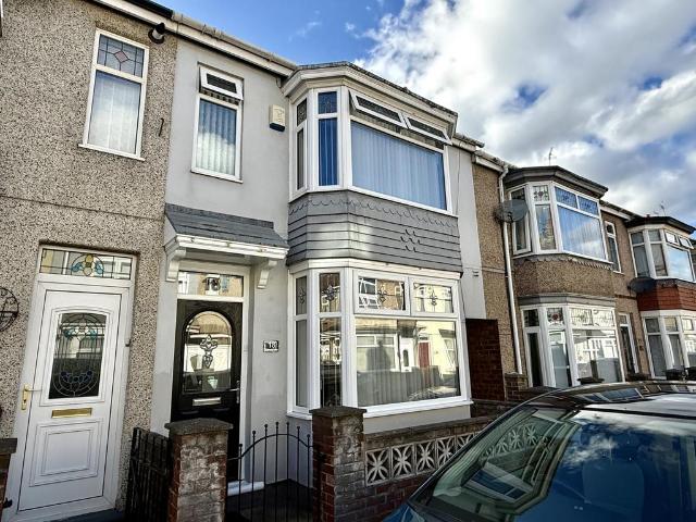3 bedroom terraced house for sale