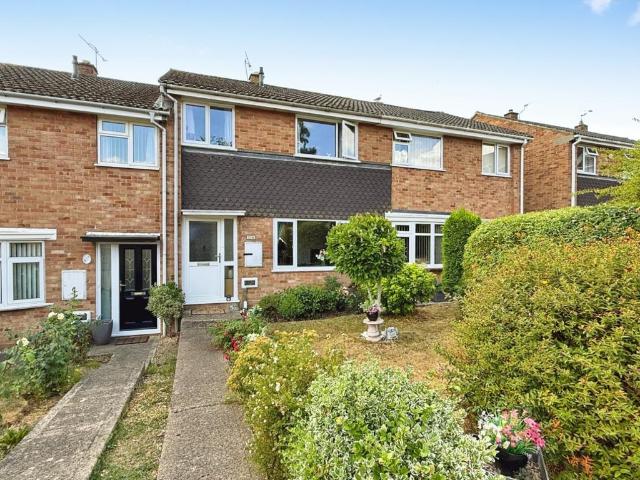3 bedroom terraced house for sale
