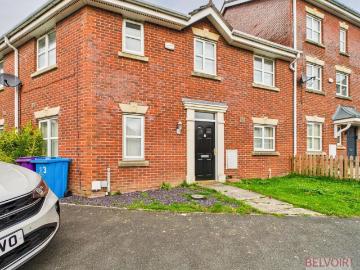 3 bedroom terraced house for sale