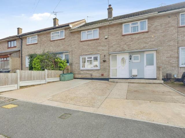 3 bedroom terraced house for sale