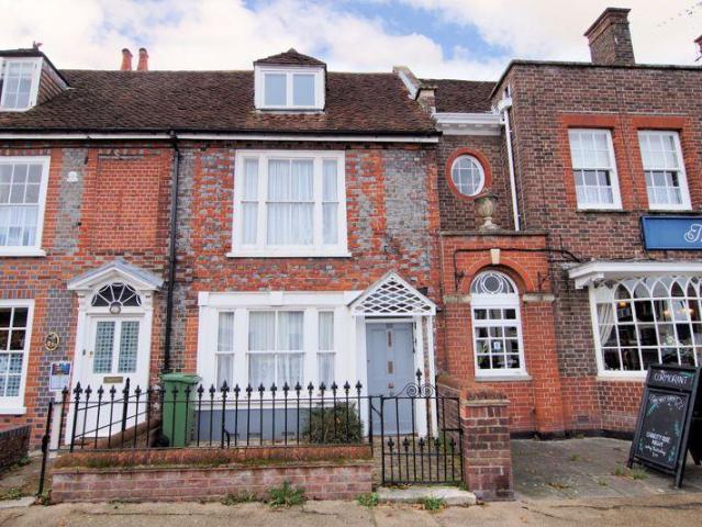 3 bedroom terraced house for sale