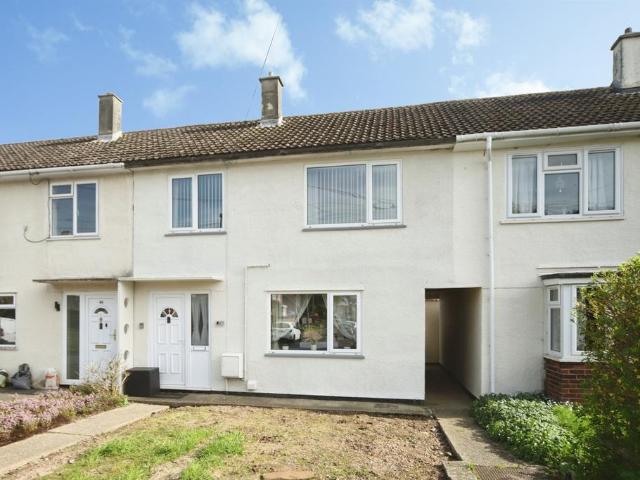 3 bedroom terraced house for sale
