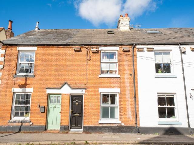 3 bedroom terraced house for sale