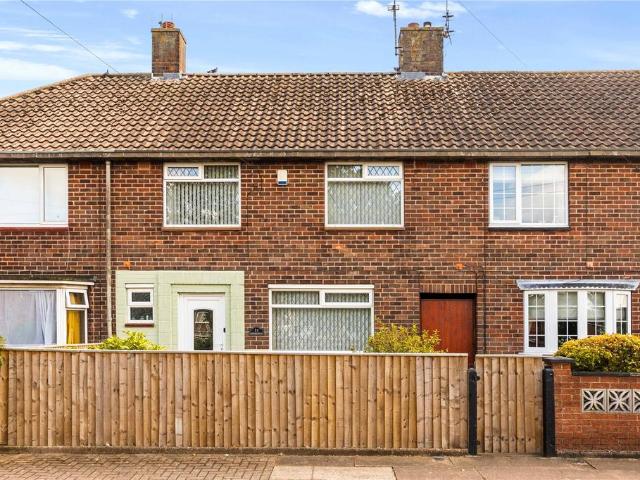 3 bedroom terraced house for sale
