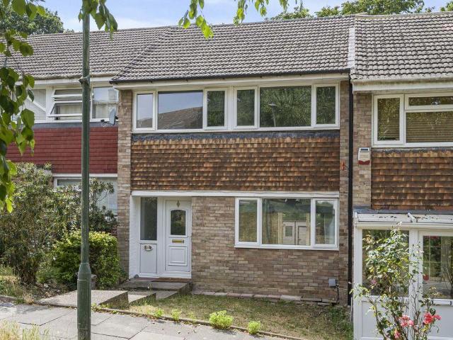 3 bedroom terraced house for sale