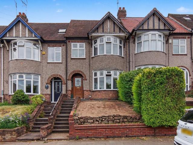 3 bedroom terraced house for sale