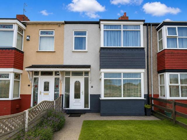 3 bedroom terraced house for sale