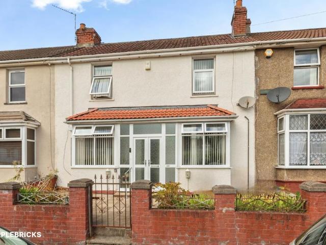 3 bedroom terraced house for sale