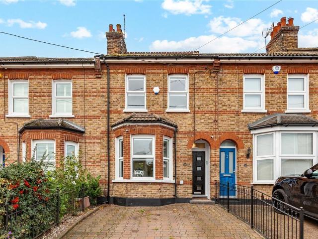 3 bedroom terraced house for sale