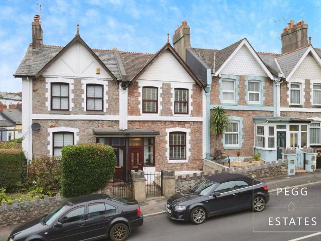 3 bedroom terraced house for sale