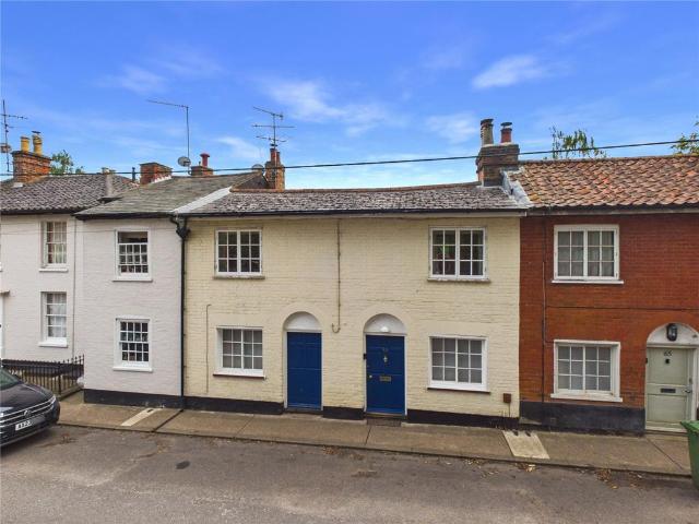 2 bedroom terraced house for sale