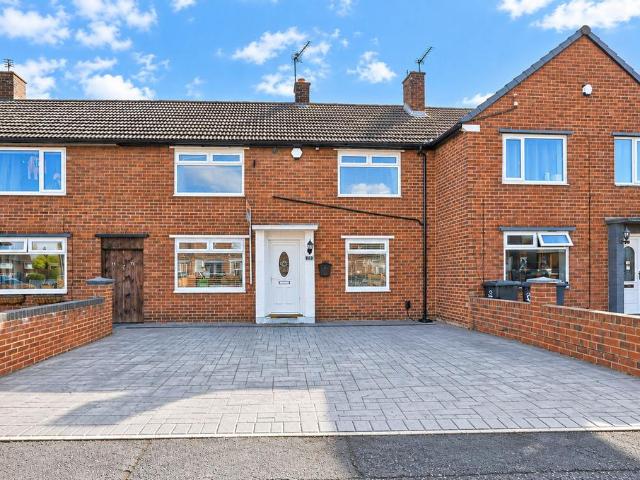 3 bedroom terraced house for sale
