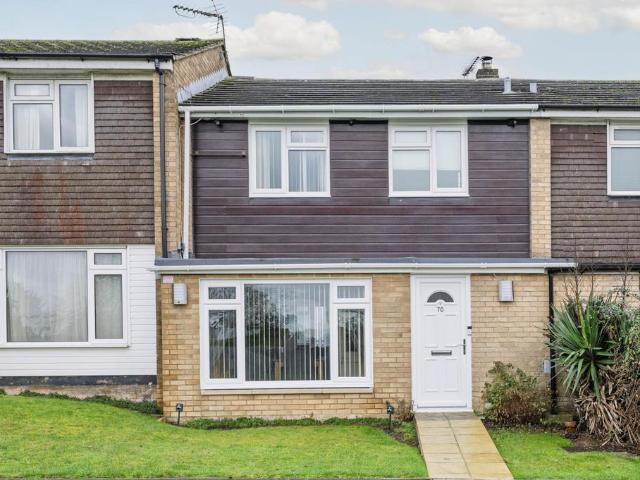 3 bedroom terraced house for sale