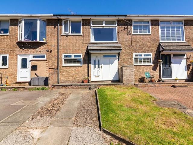 3 bedroom terraced house for sale