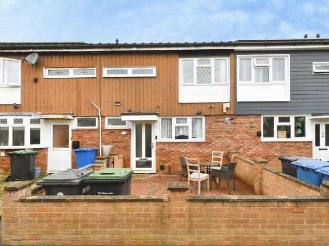 3 bedroom terraced house for sale